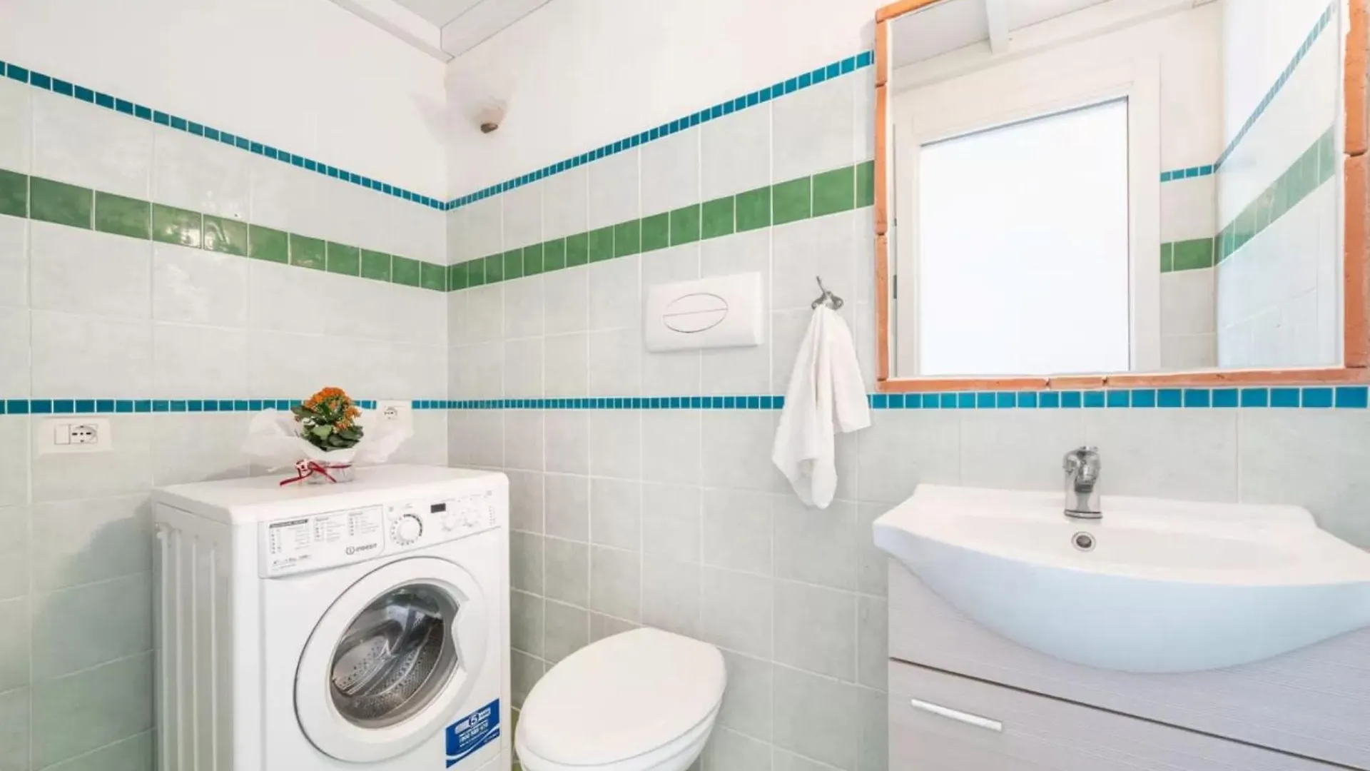 Two Room Flat With Stunning Terrace Near Budoni Tanaunella Itália