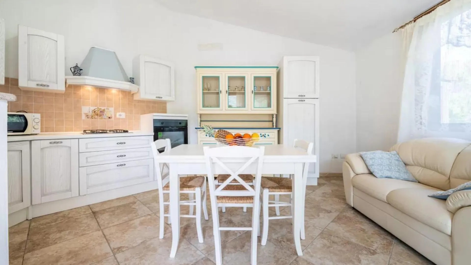 Two Room Flat With Stunning Terrace Near Budoni Tanaunella Apartamento